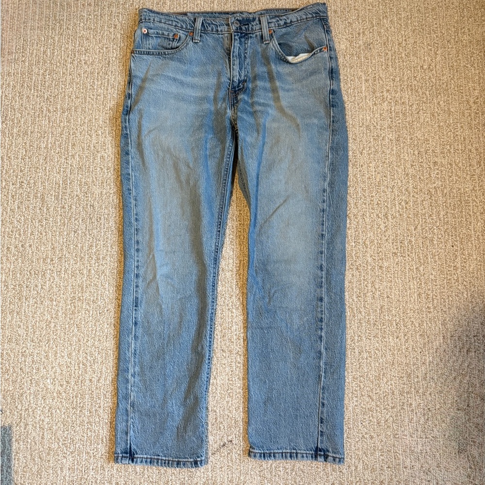 Levi's Women's Straight Leg Jeans in Light Blue Denim